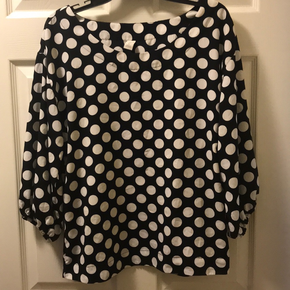 Old Navy polka dot blouse